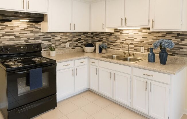 1 bed, 1 bath, 800 sqft, $1,169, Unit 10