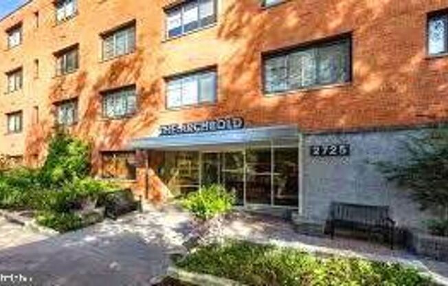 1 bed, 1 bath, $2,225, Unit # 405