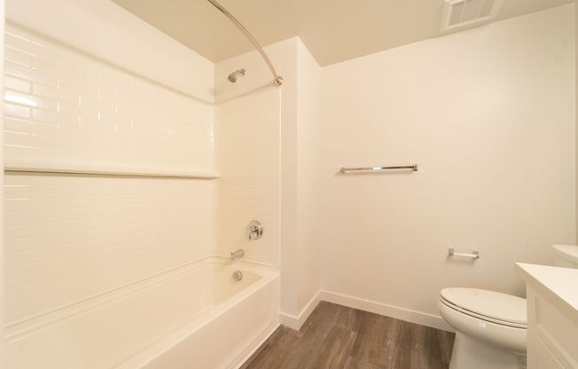 1 bed, 1 bath, $1,995, Unit 505 Room 2 Bed AB