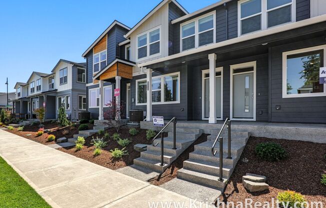 Modern *NEW CONSTRUCTION* 3 BD* 2.5 BA Townhome Located In Hillsboro's *NEW* Gordon Creek Pointe Community! *Minutes From High Tech Corridor & Tanasbourne!*