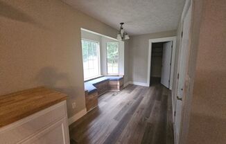 3 beds, 2 baths, $2,200