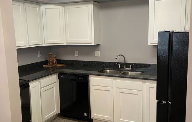 1 bed, 1 bath, 930 sqft, $1,163, Unit 1901