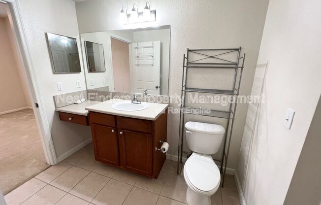 1 bed, 1 bath, 920 sqft, $1,350, Unit 1125