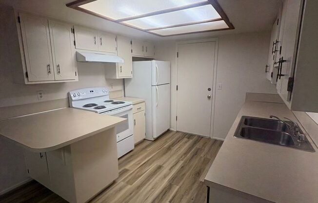 3 Bedroom, 2 Bathroom House in Bethel-Danebo area