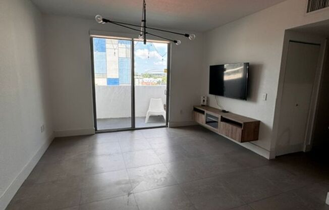 2 Bedroom- 2 Bath Loft