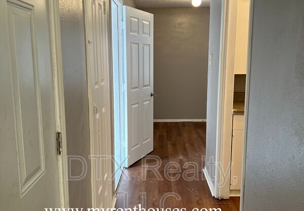 4293 LELAND COLLEGE DR