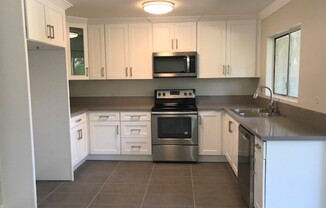 2 beds, 2 baths, $2,595, Unit Unit #37