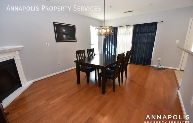 2140 HIDEAWAY CT