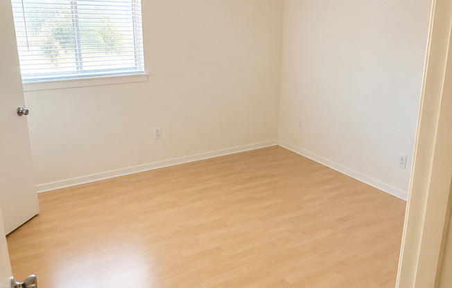 1 bed, 1 bath, 600 sqft, $1,239, Unit WWK-208
