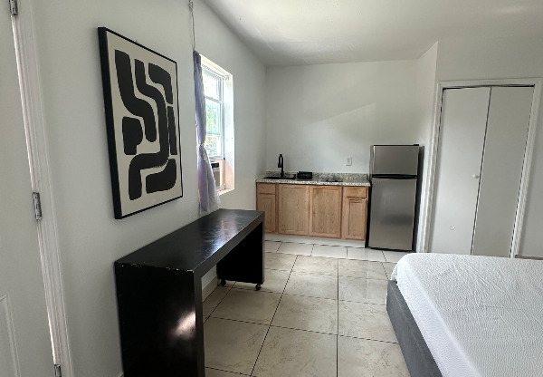 226 CEDARWOOD CIR