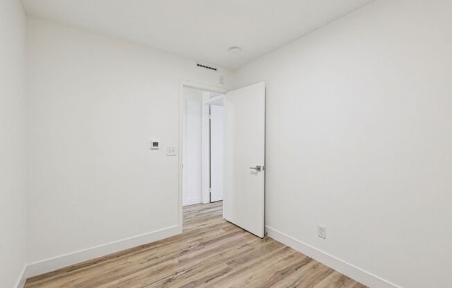 3 beds, 2 baths, 1,200 sqft, $3,695, Unit 403
