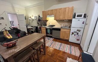 1 bed, 1 bath, $3,300, Unit 3B