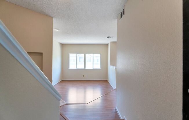 **$1,000.00 OFF MOVE IN SPECIAL!!** **Adorable Updated 2 bed 2 bath Condo for Rent in DTC!**