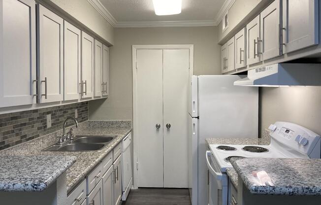 1 bed, 1 bath, 750 sqft, $1,089