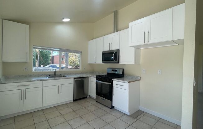 3 BDRM, 2BA+ 2 Car Garage in San Marcos available for rent!