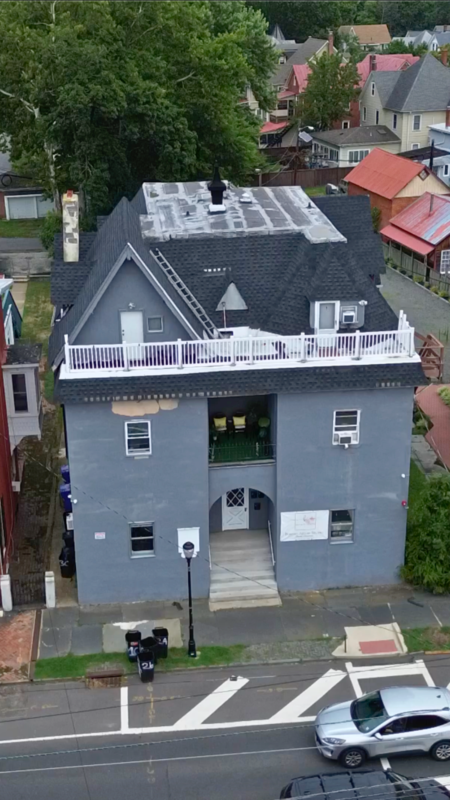 215 HIGH ST