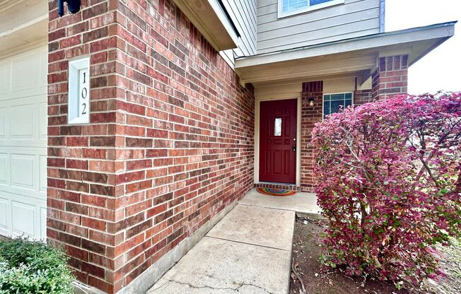 102 ADAMAE LN
