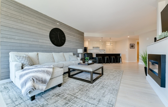 2 beds, 2 baths, 1,367 sqft, $8,200, Unit 902