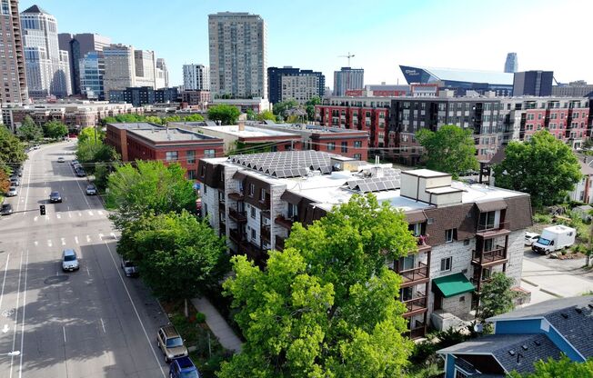 1 bed, 1 bath, 550 sqft, $1,100, Unit 303