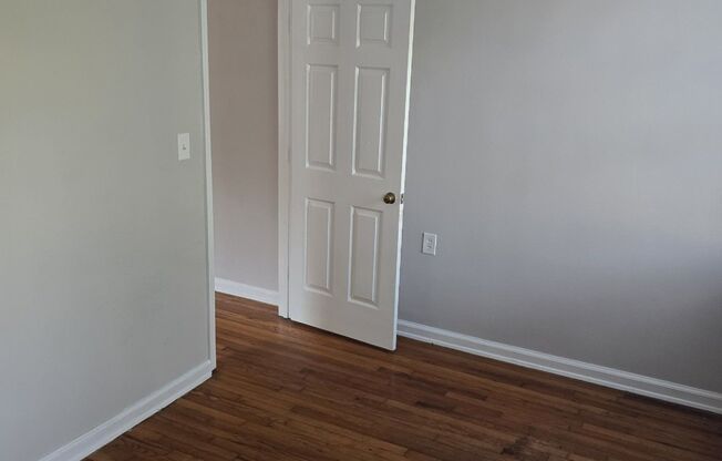 1 bed, 1 bath, $925, Unit 4A