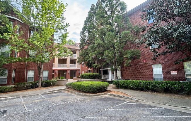 5641 Roswell Road #310