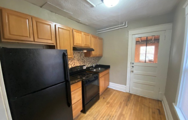 744 Simon Ave