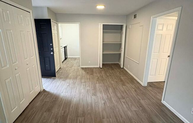 2 beds, 2 baths, 931 sqft, $1,003, Unit 14-1404