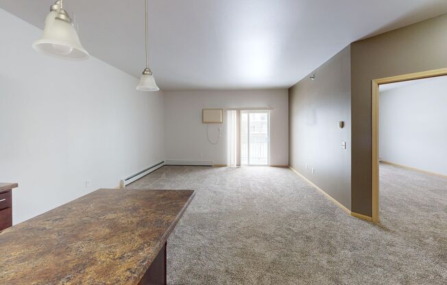 1 bed, 1 bath, 800 sqft, $995, Unit 4677-203