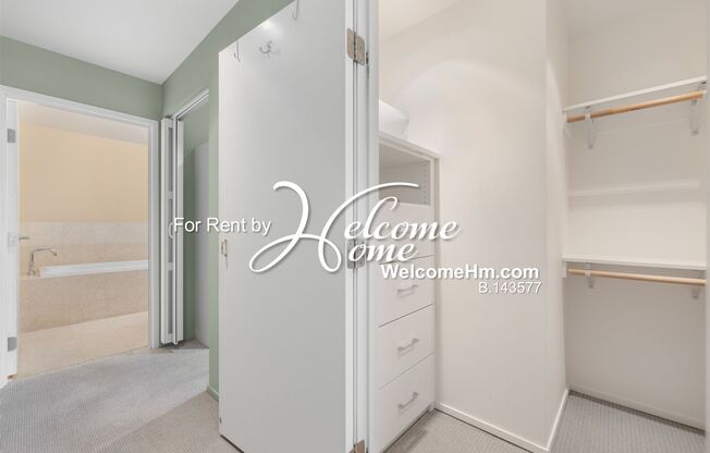 2 beds, 3 baths, $3,200, Unit Unit 104