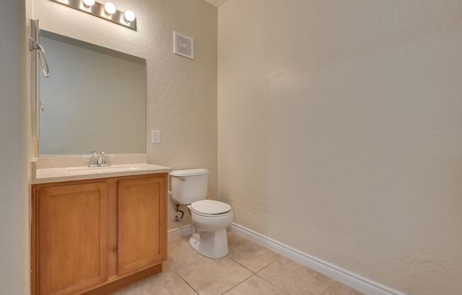 2 beds, 2 baths, $1,650, Unit UNIT 1051