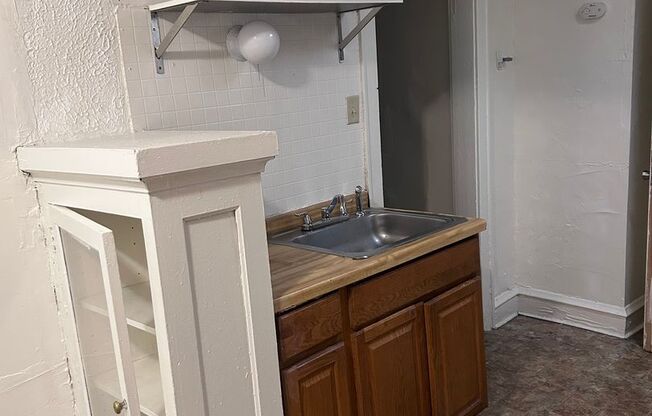 Affordable 1BR Apartments | Stove & Fridge Included | Deposit Program Available!