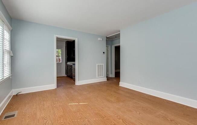 943 NORLAND RD