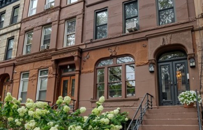 425 HANCOCK ST