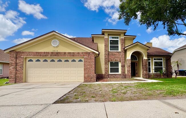 Beautiful 4BR/2.5BA Water View Home - Deer Hollow in the Deerfield Community!