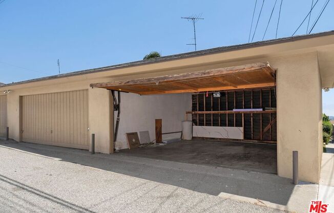 5417 W SLAUSON AVE