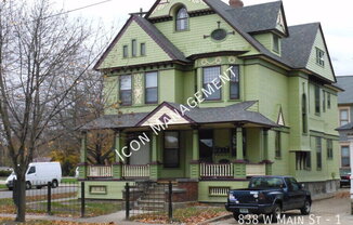838 W MAIN ST