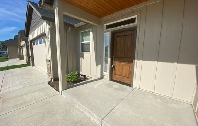 Classic & Modern Ranch in Battle Ground!