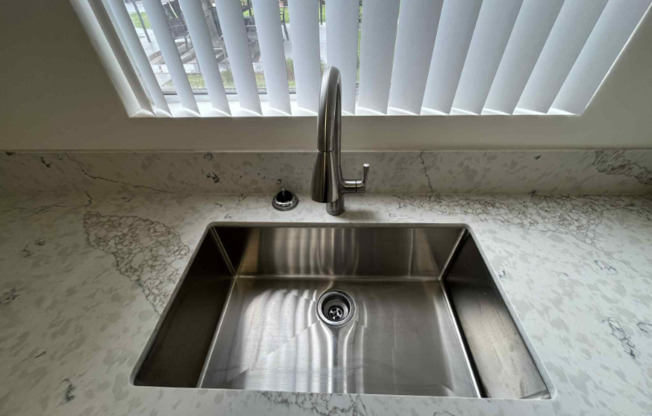 822 840 S ORANGE AVE