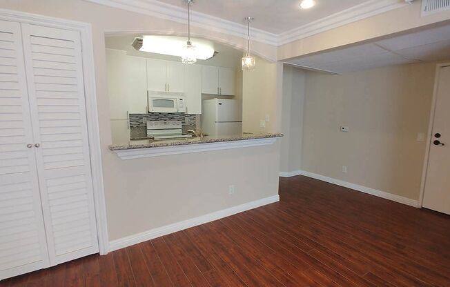 1 bed, 1 bath, 660 sqft, $2,695, Unit 117