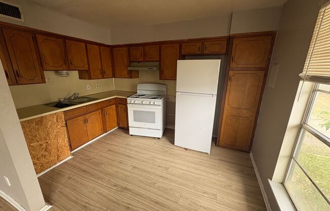 1 bed, 1 bath, 680 sqft, $595, Unit 106P