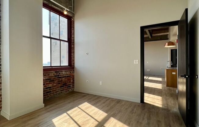 1 bed, 1 bath, 750 sqft, $1,375, Unit 603