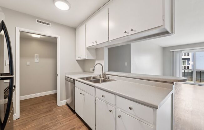 2019 Shoreline Drive