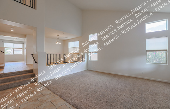 654 E SIPAPU DR