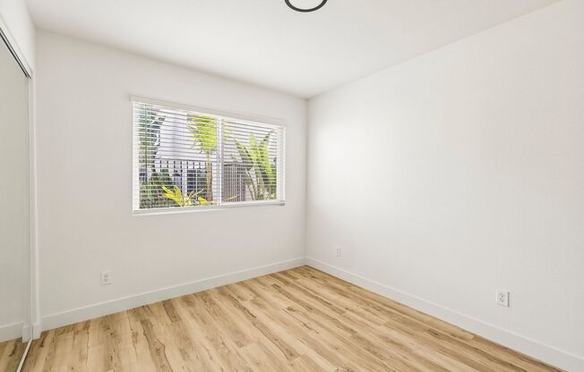 3 beds, 3 baths, 835 sqft, $3,395, Unit 22