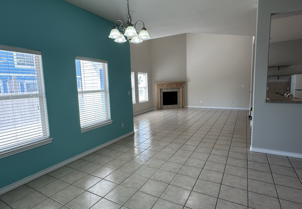 15505 PALMIRA AVE