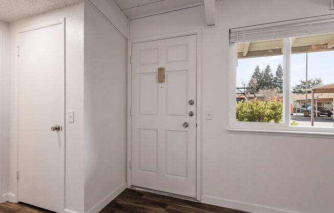 1 bed, 1 bath, 550 sqft, $1,200, Unit 1342-3