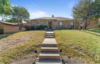 3706 DOWNS WAY