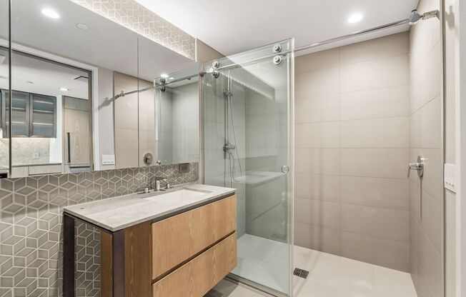 Studio, 1 bath, $3,000