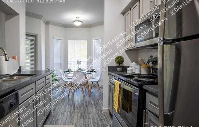 941 Hester's Crossing RD