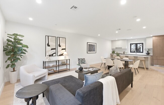 3 beds, 3.5 baths, 2,829 sqft, $7,500, Unit 3